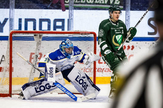 Leksands målvakt Filip Larsson och Färjestads Joakim