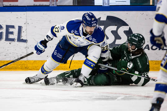 Leksands Marek Hrivik och Färjestads Linus Johansson