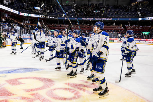Leksands spelarna jublar