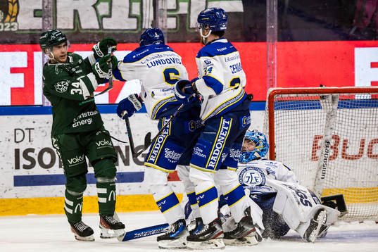 Färjestads Michael Lindqvist och Leksands Alexander