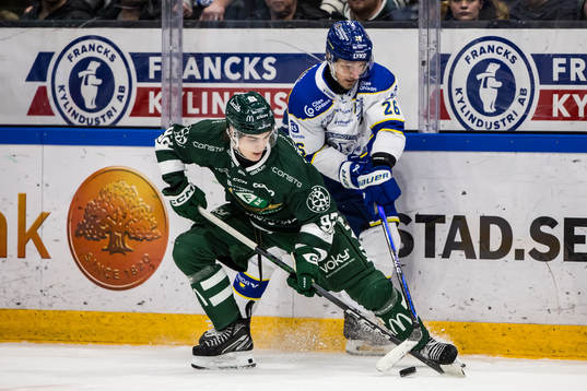 Färjestads Liam Öhgren och Leksands Patrik Norén