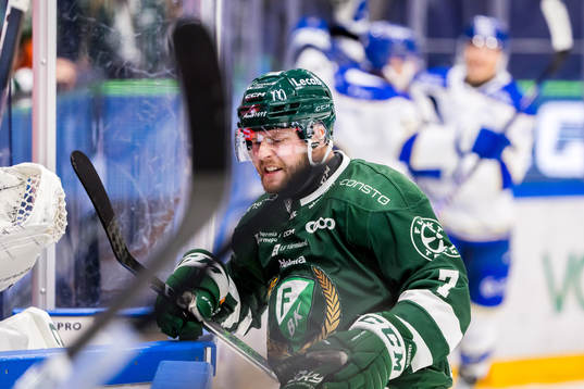 Färjestads Axel Bergkvist deppar
