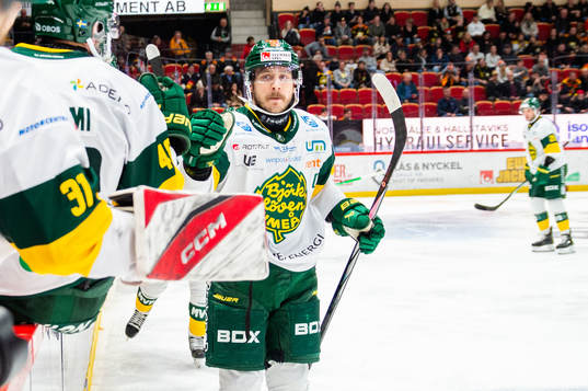 Björklövens Fredric Andersson jublar