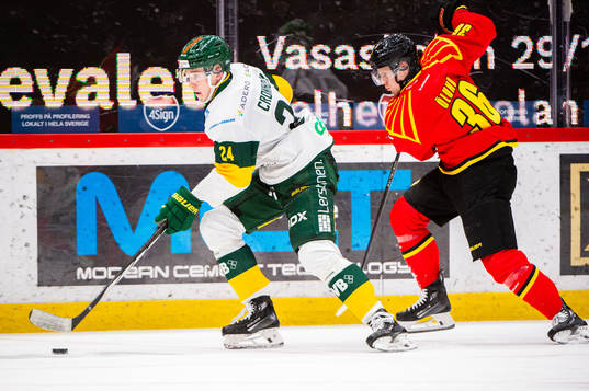 Björklövens Linus Cronholm och Brynäs Linus Ölund