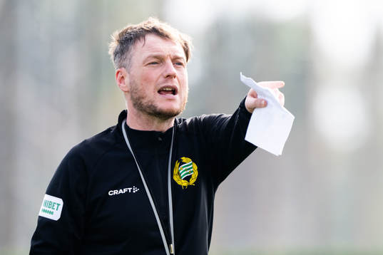 Tränare Kim Hellberg