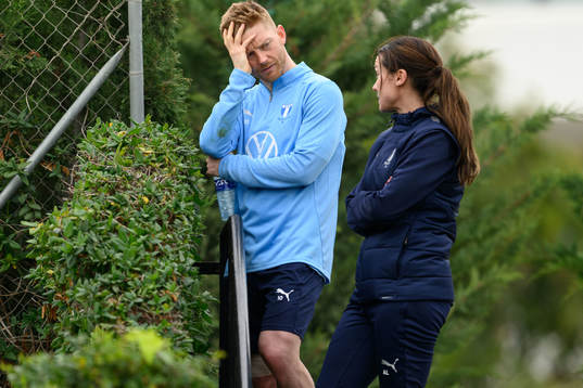 Malmö FFs Anders Christiansen och läkare Amanda Lahti