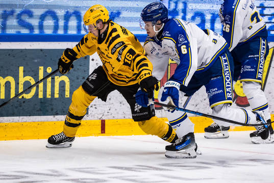 Skellefteås Linus Lindström och Leksands Alexander