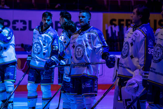 Leksands Martin Karlsson hyllas för 600 matcher innan