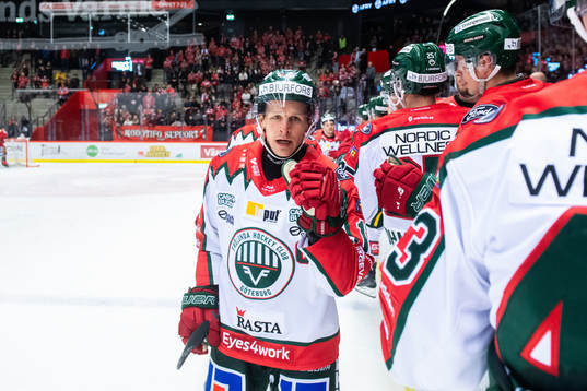 Frölundas Max Friberg jublar