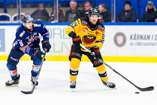 Växjös Zachary Giuttari och Luleås Brendan Shinnimin