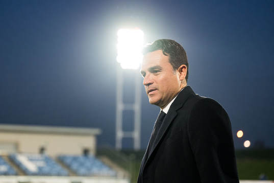 Head coach Alberto Toril of Real Madrid