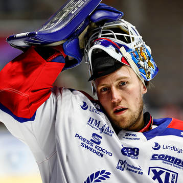 Oskarshamns målvakt Emil Kruse deppar