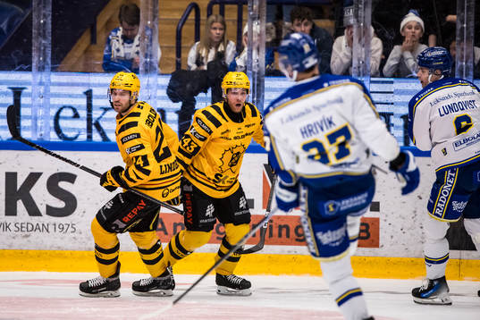 Skellefteås Filip Sandberg och Skellefteås Oscar Lindberg