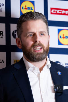 Damkronornas förbundskapten Ulf Lundberg