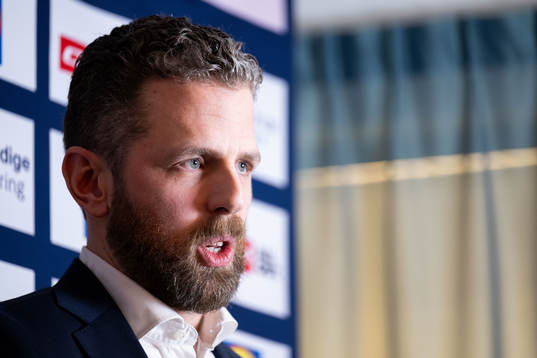 Damkronornas förbundskapten Ulf Lundberg
