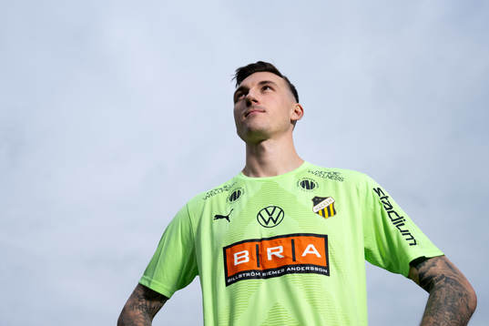 Andreas Linde