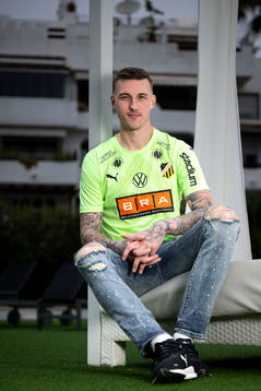 Andreas Linde