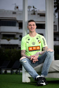 Andreas Linde