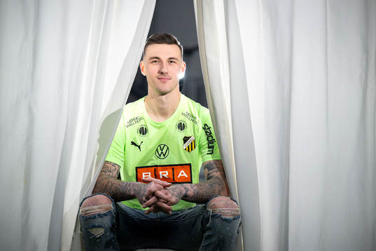 Andreas Linde