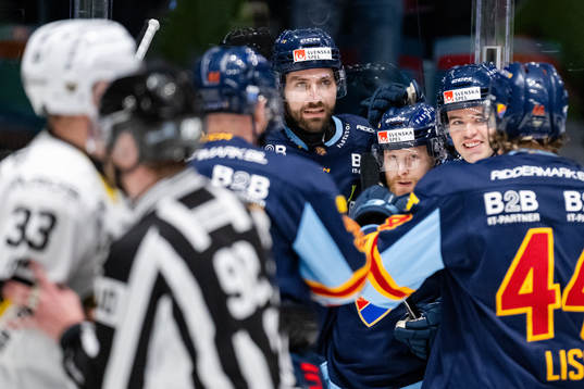 Djurgårdens Linus Klasen jublar