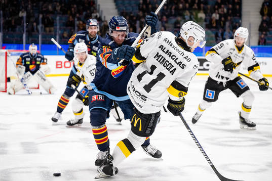 Djurgårdens Jakob Ragnarsson och Västerås Trevor Mingoia