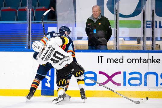 Djurgårdens Albin Grewe och Västerås Isak Skedung