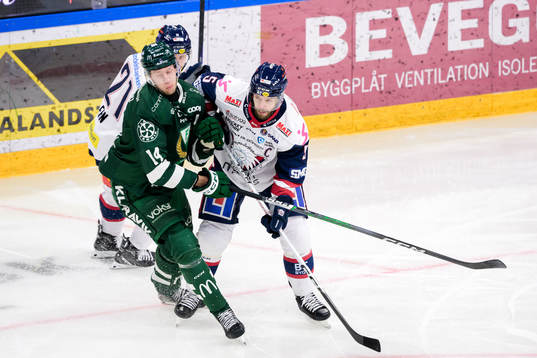 Färjestads Victor Ejdsell och Linköpings Oscar Fantenberg