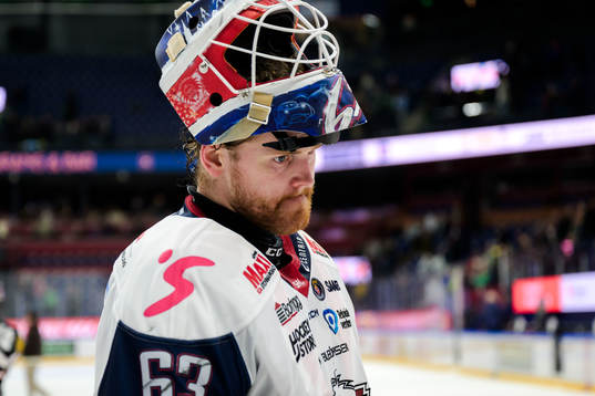 Linköpings målvakt Marcus Högberg deppar