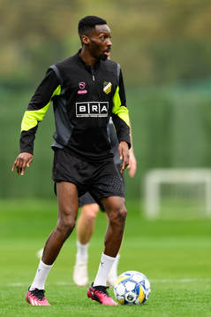 Häckens Blair Sebastian Turgott