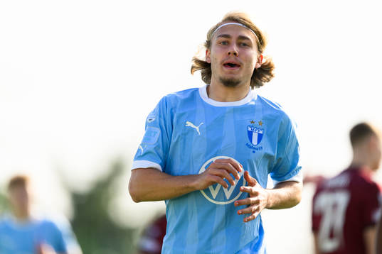 Sebastian Nanasi of Malmö FF celebrates