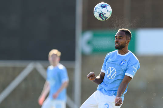 Isaac Kiese Thelin of Malmö FF