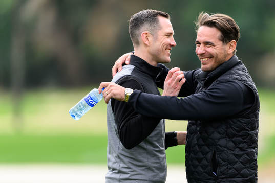 Häckens sportchef Martin Eriksson och Nordin Gerzic