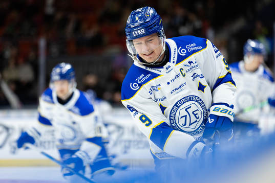 Leksands Patrik Zackrisson på värmningen innan
