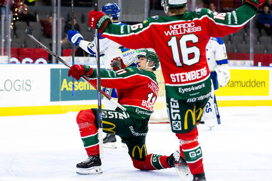 Frölundas Erik Borg jublar