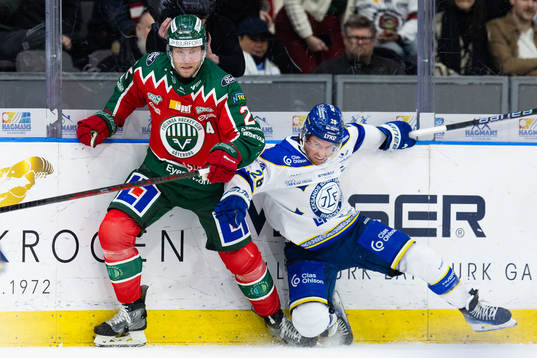 Frölundas Christian Folin och Leksands Justin Glenn Kloos