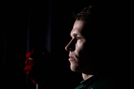 Frölundas Tom Nilsson innan ishockeymatchen i SHL mellan