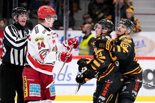 MoDos Erik Walli Walterholm och Skellefteås Jonathan Pudas