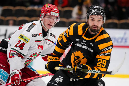MoDos Erik Walli Walterholm och Skellefteås Dylan Sikura