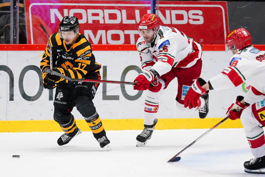 Skellefteås Pär Lindholm och MoDos Sam Vigneault
