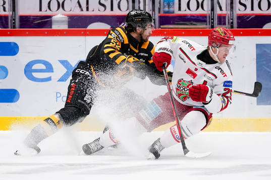 Skellefteås Arvid Lundberg och MoDos Mikkel Aagaard