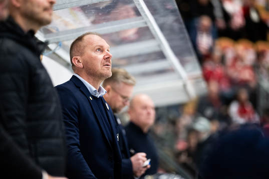 HV71s tränare Johan Lindbom