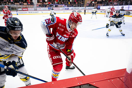 Timrås Filip Hållander