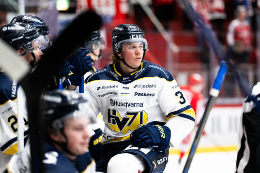 HV71s Måns Lindbäck