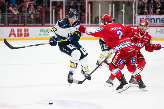 HV71s Måns Lindbäck och Timrås Per Svensson