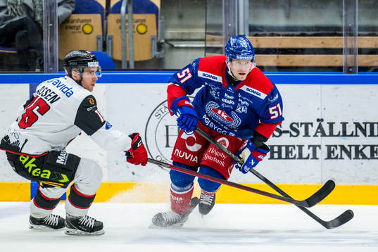 Malmö Redhawks Matias Lassen och Oskarshamns Markus Nenonen