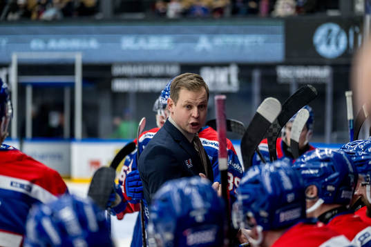 Oskarshamns tränare Martin Filander deppar