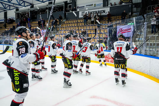 Malmö spelare jublar