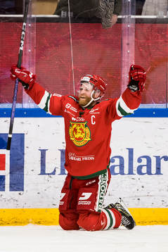 Moras Daniel Ljunggren jublar