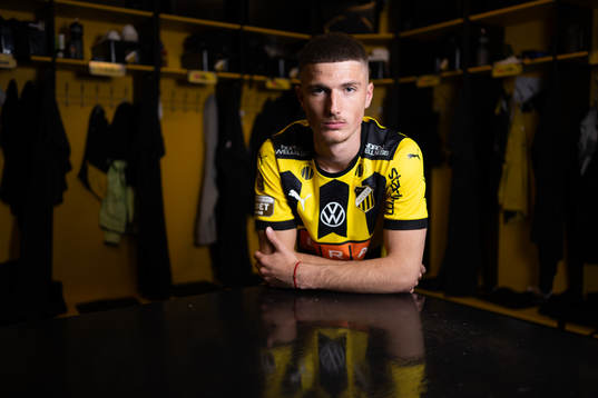 Häckens nyförvärv Nikola Zecevic