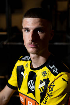 Häckens nyförvärv Nikola Zecevic